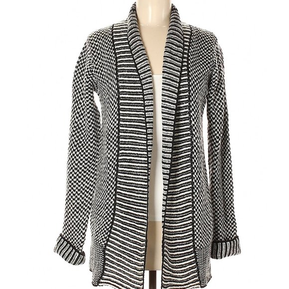 Black & white cardigan - Picture 1 of 4